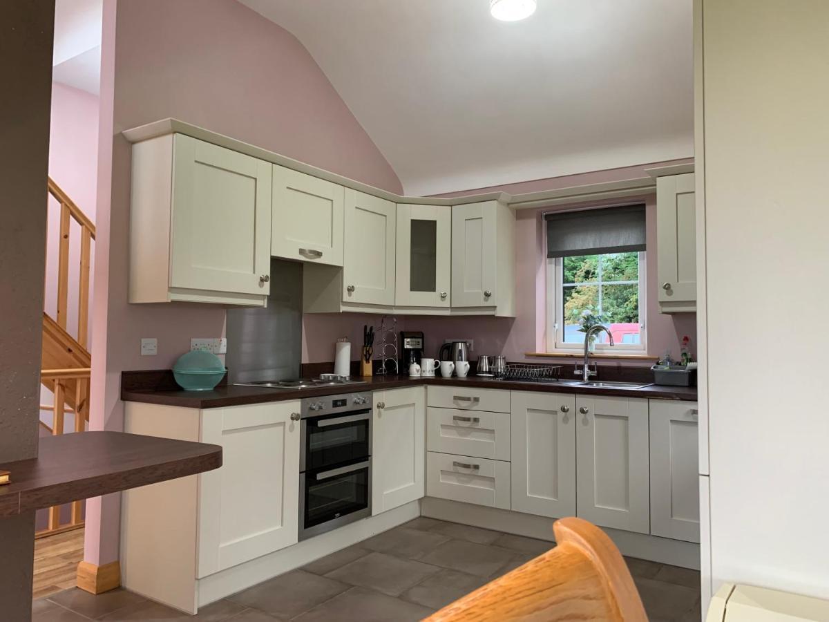Lakeview Four Bedroom House *