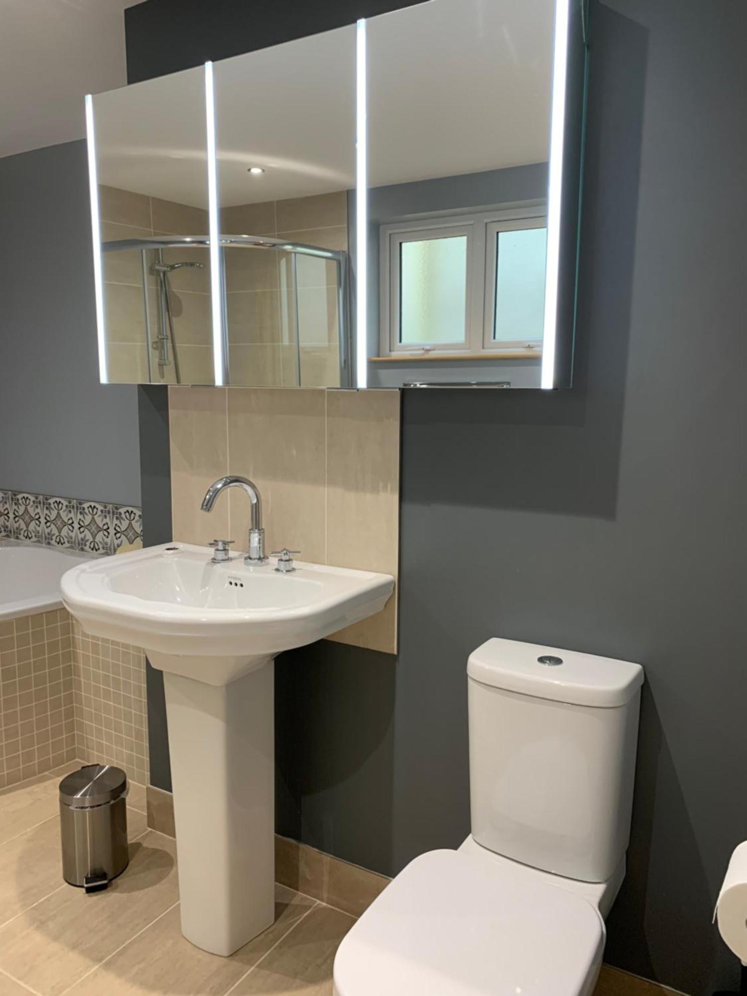 Lakeview Four Bedroom House Holiday home Newtownbutler